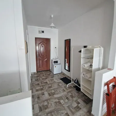 Nefumatori Panoramic, Self Check In * Craiova
