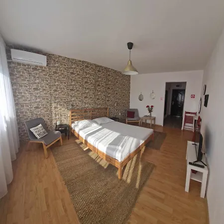 Διαμέρισμα Nefumatori Panoramic, Self Check In Κραϊόβα