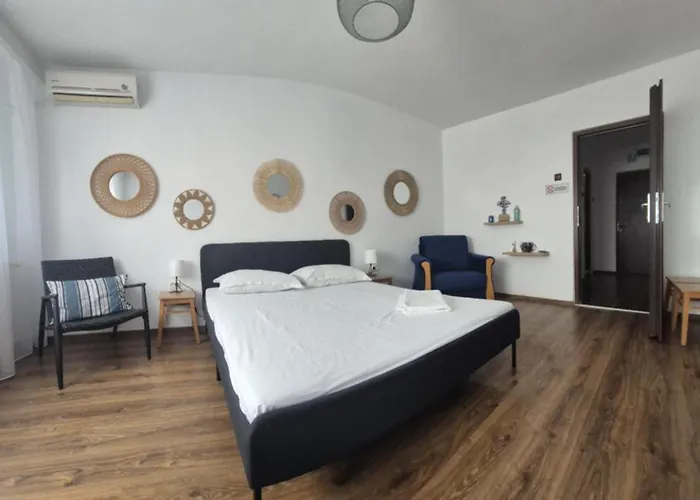 Nefumatori Panoramic, Self Check In *